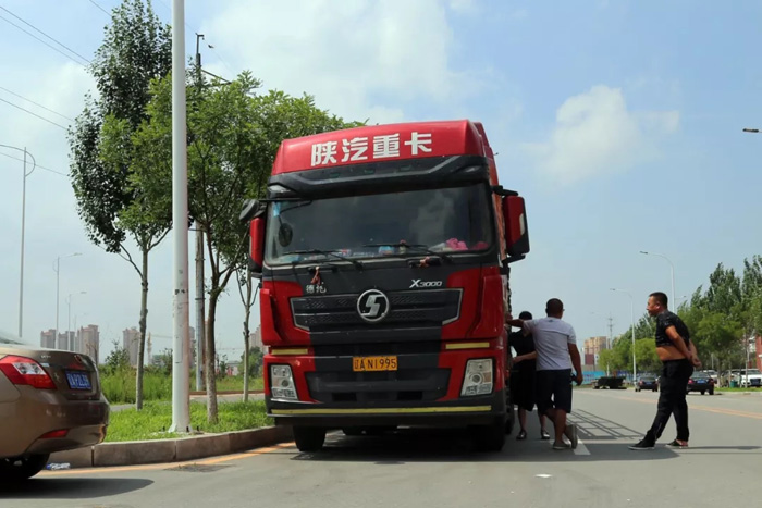 【較美卡車人】“大哥”風范：東北老鐵的眾樂樂